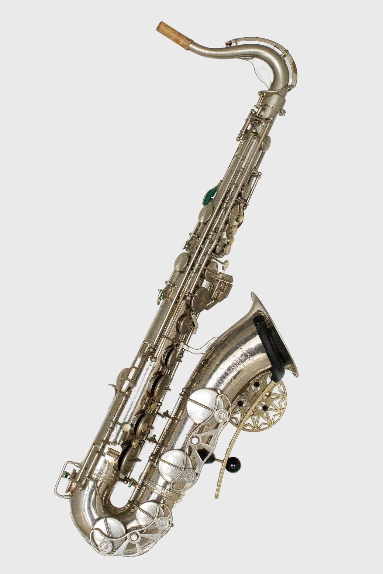 full view silver Besson tenor sax in Samba Bronze wallmount by Locoparasaxo.com