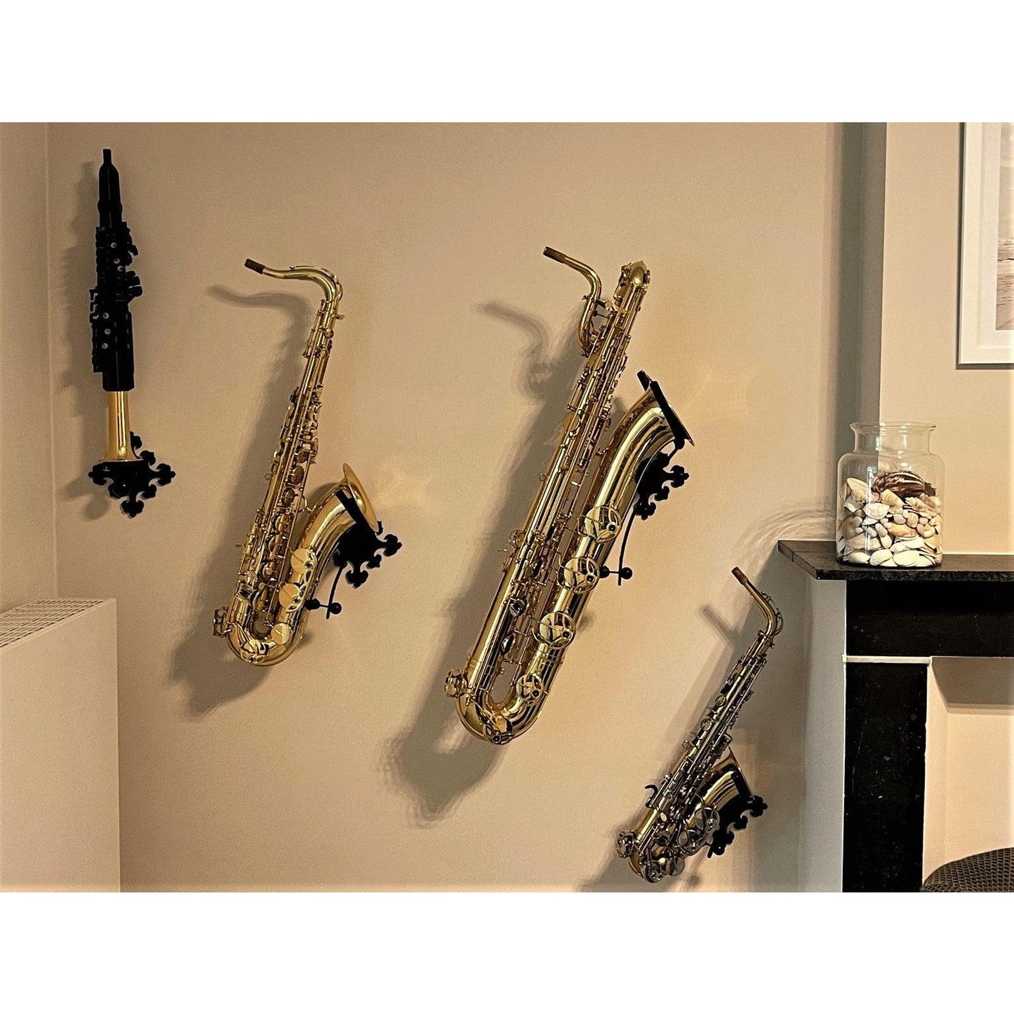 customer home with soprano alto tenor and baritone saxophones in stand Prince by Locoparasaxo